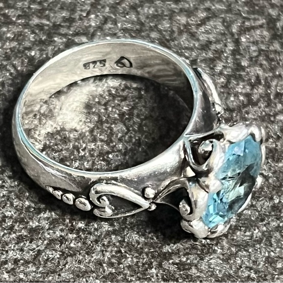 Brighton signed, blue topaz sterling silver ring. - Picture 4 of 8
